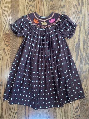 Girls Rosalina Collection brown smocked bishop dress, size 4T. Like new